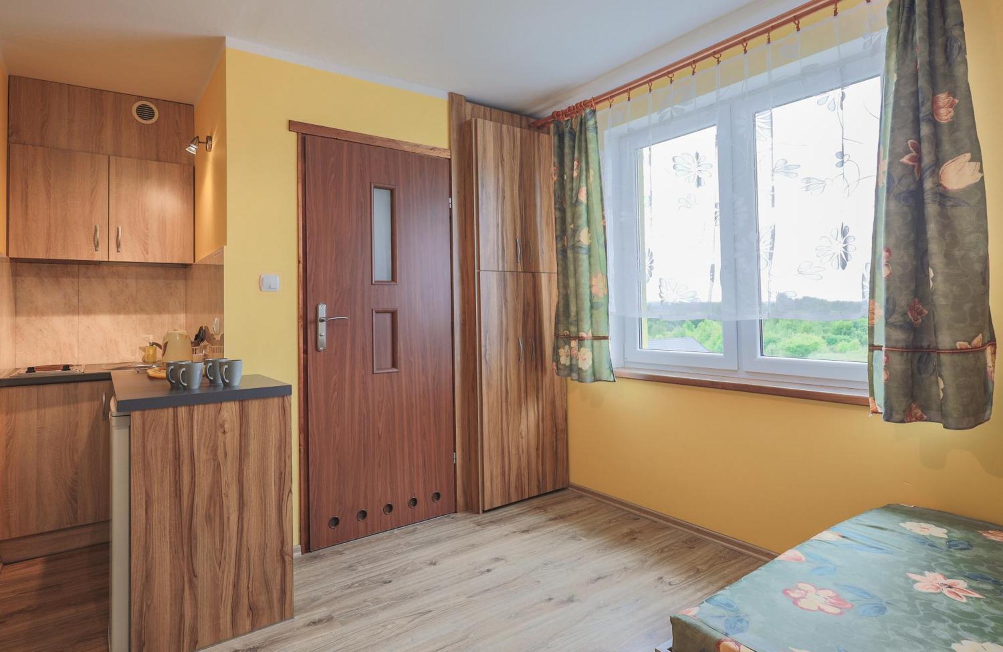 Pokoje Goscinne Morska 32 Jarosławiec Exterior foto